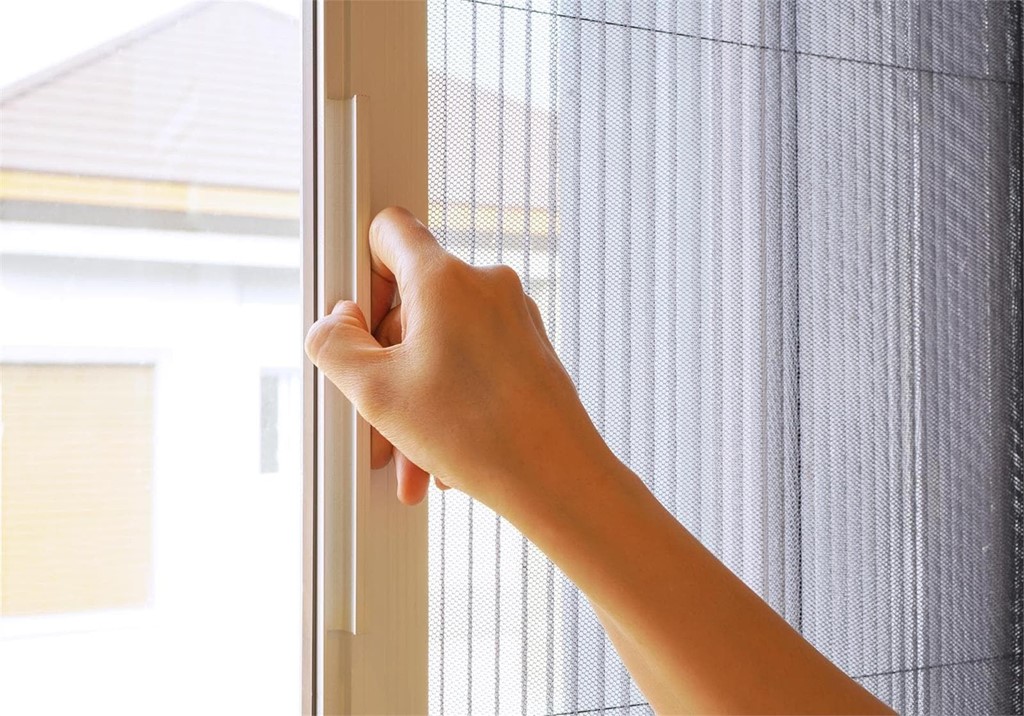 Mosquitera a medida para ventanas y puertas