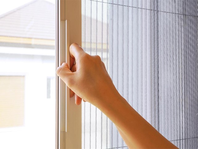 Mosquitera a medida para ventanas y puertas